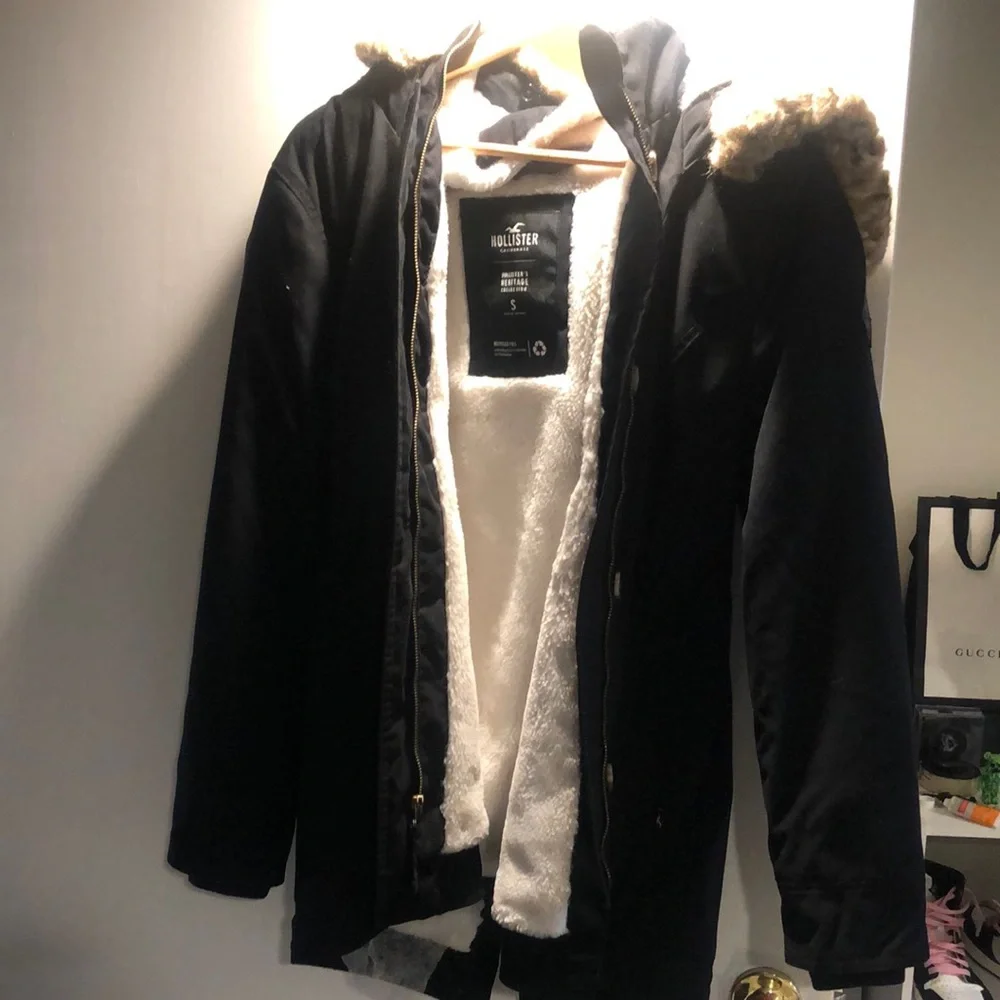 Hollister Black jacket - Picture 1 of 4